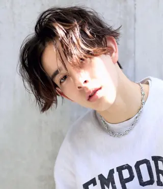 ミディアム メンズ AKI アキのヘアスタイル
