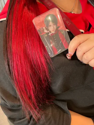 ロング カラー インナーカラー 推し ブリーチ  髪質改善のヘアスタイル