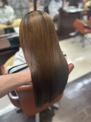 セミロング 成田で1番お悩み解決 の髪へ導くみつきのヘアスタイル