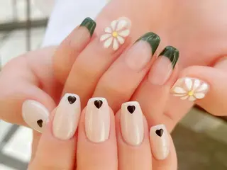 ネイル アトリエAIHA★ フィルイン推奨サロンのネイルデザイン