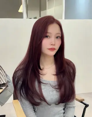 ロング レイヤーカット/ 艶カラー/山内一暉のヘアスタイル