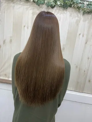 ロング カラー 🌱透明感カラー☘️ TOYO🌱のヘアスタイル