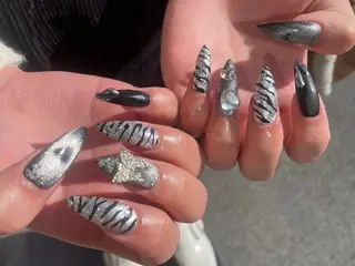 ネイル カネマル ユウナのネイルデザイン