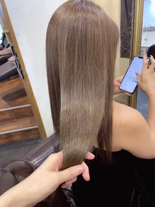 ロング カラー MAMI /暖色カラーのヘアスタイル