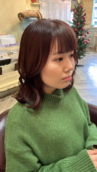 ミディアム カラー アオバ / ハイトーンカラーのヘアスタイル