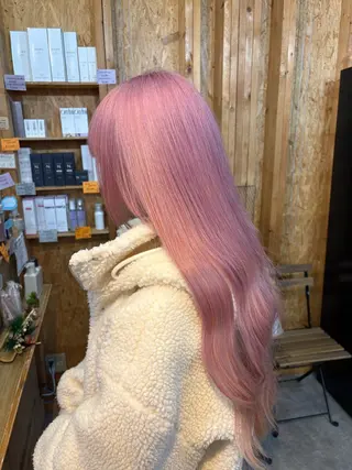 カラー まろみ暖色×ボブ ×chia🕯のヘアスタイル
