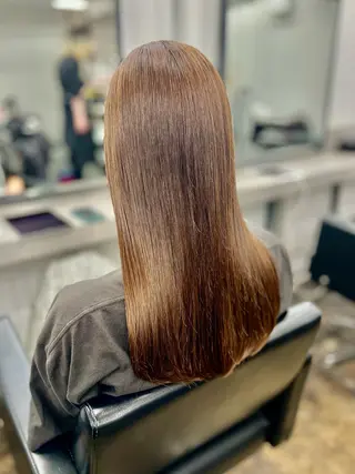 ロング 透明感カラー特化🫧 ADLLA.栗原🦋のヘアスタイル