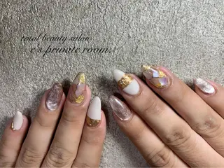 ネイル LAVISH nail salonのネイルデザイン