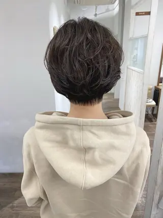 ショート パーマ ハイライト⭐️上野 高広のヘアスタイル