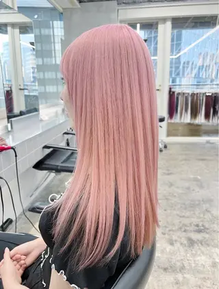 ロング るかハイトーンピンク カラー/プルエクステのヘアスタイル