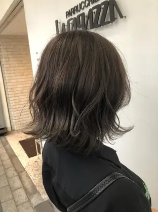 ショート カラー 東條 克義のヘアスタイル