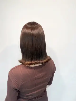 ミディアム カラー 末吉 帆華 AMELY呉服町店のヘアスタイル