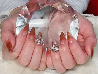 ネイル マツエク・マツパ アイブロウ Nail&eye Belire 新宿のネイルデザイン