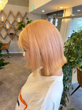ミディアム カラー ELLE&SALLY 石野のヘアスタイル