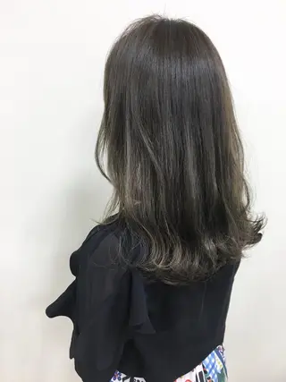 ミディアム カラー Beach 代表 KENTAのヘアスタイル