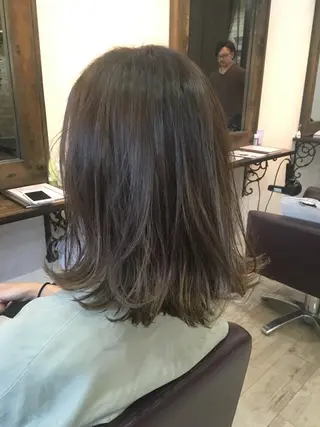 ミディアム 松本 亮のヘアスタイル