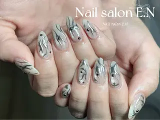 ネイル E.N🦋 長さ出し/持ち込みのネイルデザイン