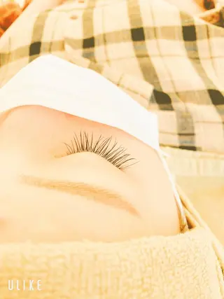 マツエク・マツパ 中村 眞歩のヘアスタイル