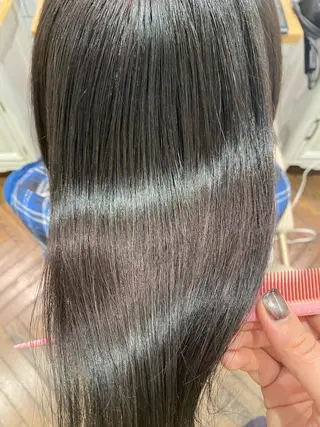 セミロング Minami .のヘアスタイル