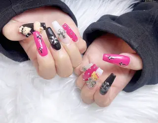 ネイル B·U Nail大宮 長さだし専門店のネイルデザイン