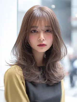 セミロング 絶対可愛い暖色カラー 🌷うる艶🌷結奈✨のヘアスタイル