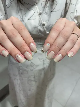 ネイル NOA⌇ para gelのネイルデザイン