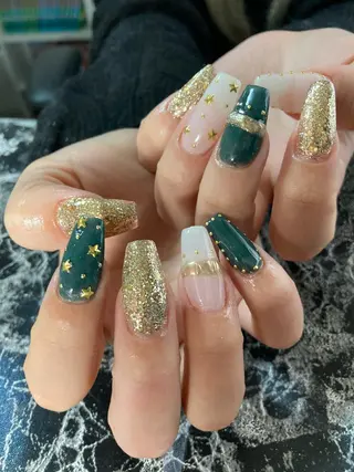 セミロング ネイル ✴︎ Delightのネイルデザイン