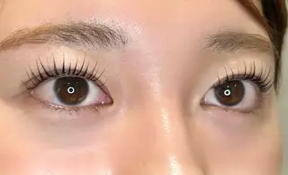 パーマ nail &eye Lily大野のマツエク・マツパデザイン