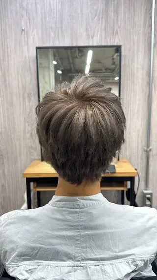 カラー メンズ lafit YURITOのヘアスタイル