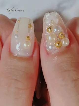 ネイル Ruby Crownのネイルデザイン