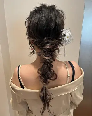 ロング カラー ヘアアレンジ サソウ ユリエ🥥のヘアスタイル