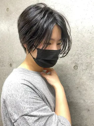 ショート ブリーチなし/暖色/ 透明感/なおやのヘアスタイル