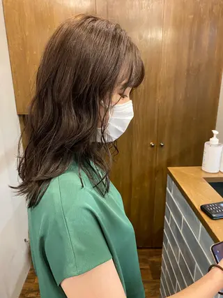 セミロング 武智 未来のヘアスタイル