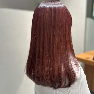 ミディアム LOVESTOIKE 井上つぐみ/透明感のヘアスタイル