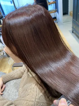ロング 深夜まで営業中‼️ レム髪質改善のヘアスタイル
