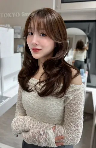 セミロング カラー 新宿/レイヤー 顔周りカット溝手優太のヘアスタイル