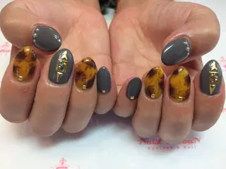 ネイル ネイルリボン 受付スタッフのネイルデザイン