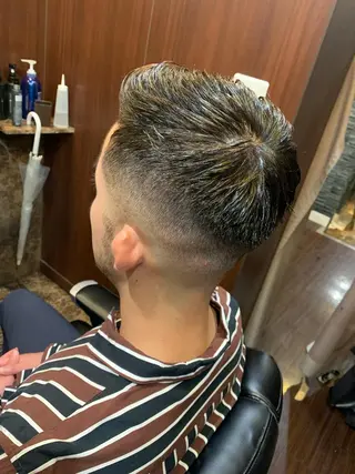 ショート メンズ 羽木 隆徒のヘアスタイル