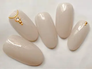 ミディアム ネイル Nagumo Mのネイルデザイン