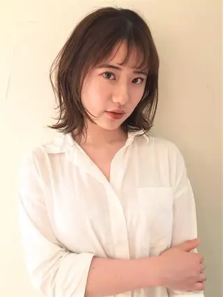 ミディアム シマダ アユミのヘアスタイル