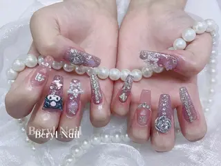 ロング Beryl Nail 新大久保のネイルデザイン