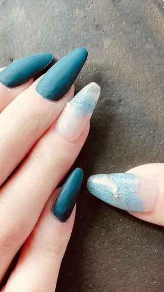 ネイル gorella Ａのネイルデザイン