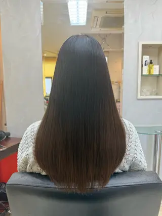 ロング 鶴 章英のヘアスタイル