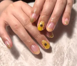 ネイル LOVEnail tomoのネイルデザイン