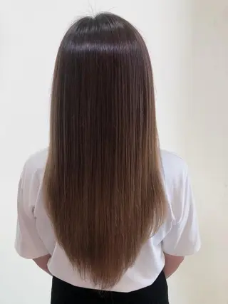 ロング 鶴﨑 美優亜のヘアスタイル
