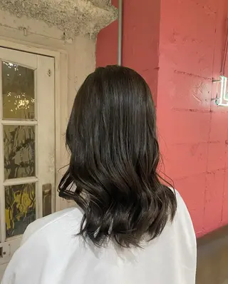 セミロング カラー 透明感うる艶カラー ¦コユキ🫧💞のヘアスタイル