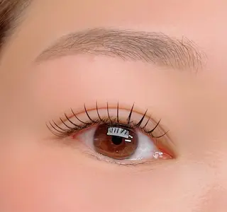 マツエク・マツパ e.moa airiの眉毛・アイブロウイメージ