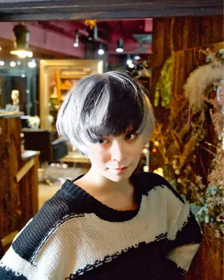 ショート カラー 安藤悠里/ハイトーン /デザインカラーのヘアスタイル
