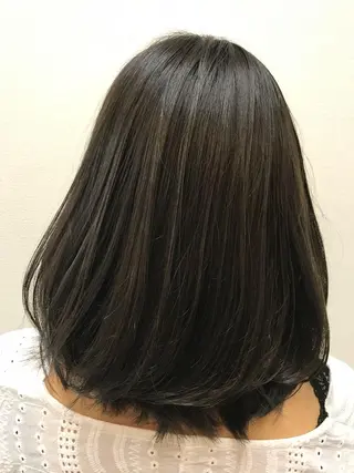 ミディアム カラー 吉森 満俊のヘアスタイル