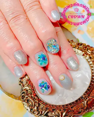ネイル CROWN プライベートサロンのネイルデザイン